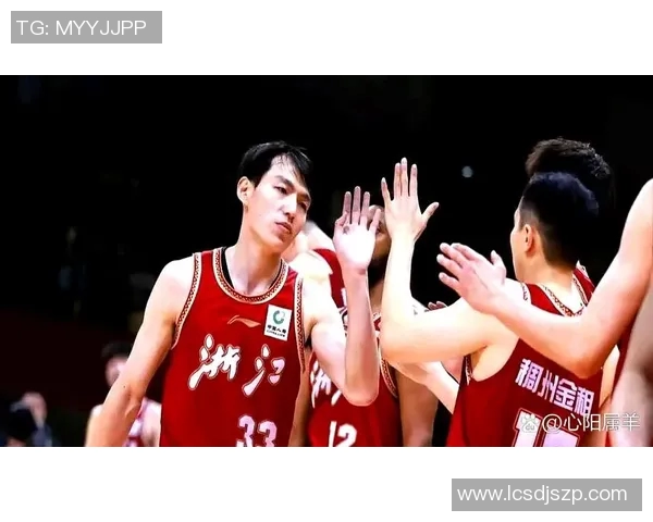 吴前担任新赛季浙江队员兼助理教练丁伟正式转型为主教练职位